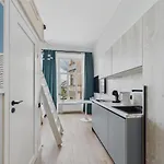 Airy Loft Nestled In Old Town